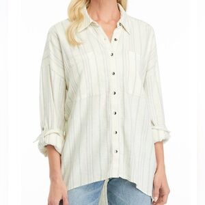 Women’s Size Large Tan Cable and Gauge Long Sleeve Button Down linen top EUC